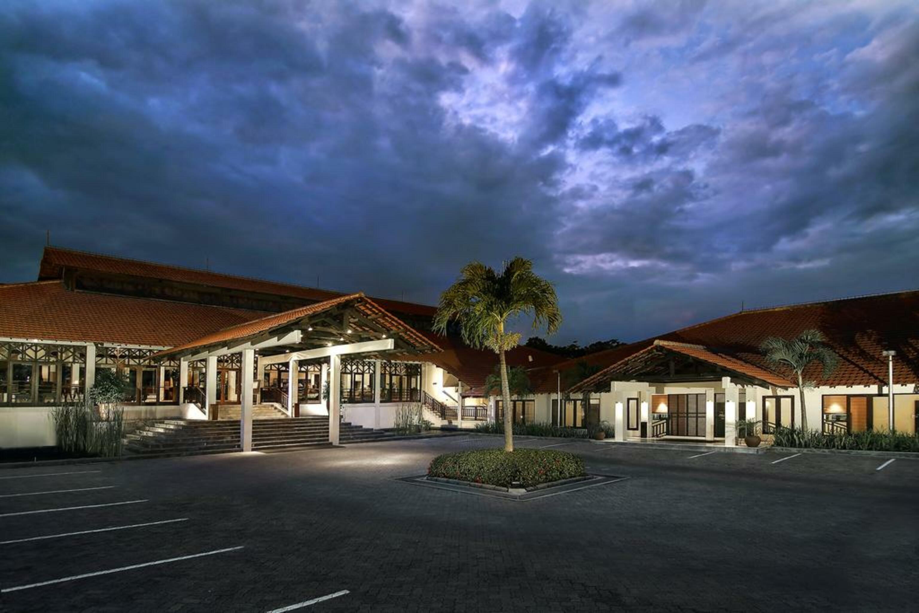 Sheraton Lampung 4*